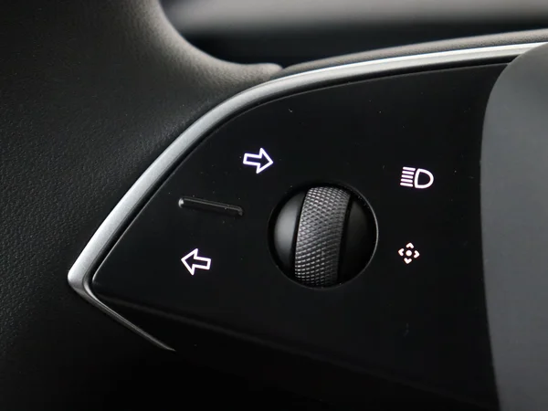 TESLA Model 3 (2025) — foto 15 van 30