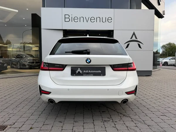 Bmw 318 (2021) — foto 21 van 26