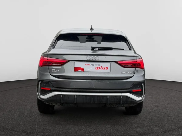 AUDI Q3 Sportback (2025) — foto 16 van 21