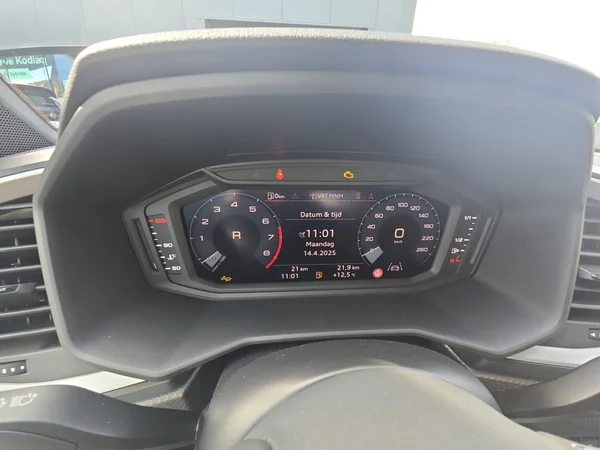 AUDI A1 Sportback (2025) — foto 3 van 24
