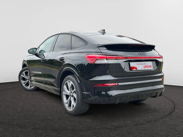 AUDI Q4 Sportback e-tron (2026) — foto 12 van 24