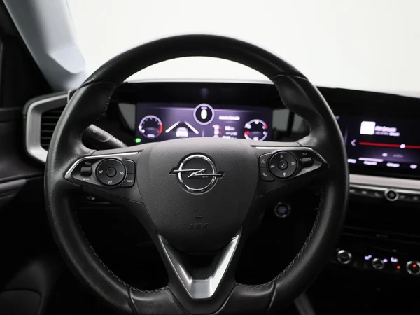 Opel Mokka (2023) — foto 38 van 38