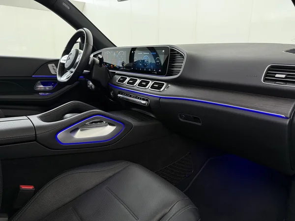 MERCEDES GLE 350 (2021) — foto 3 van 34