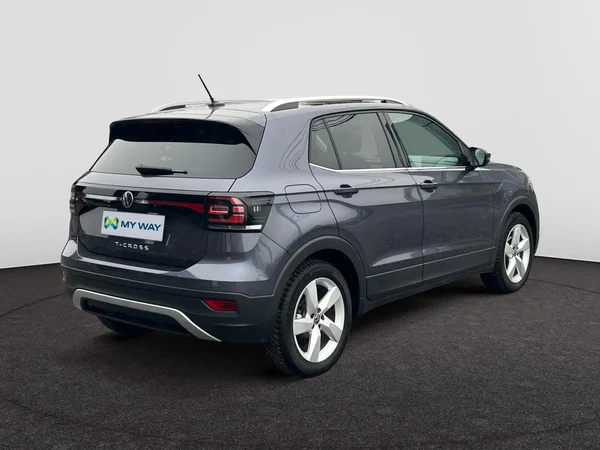 VOLKSWAGEN T-Cross (2024) — foto 10 van 17