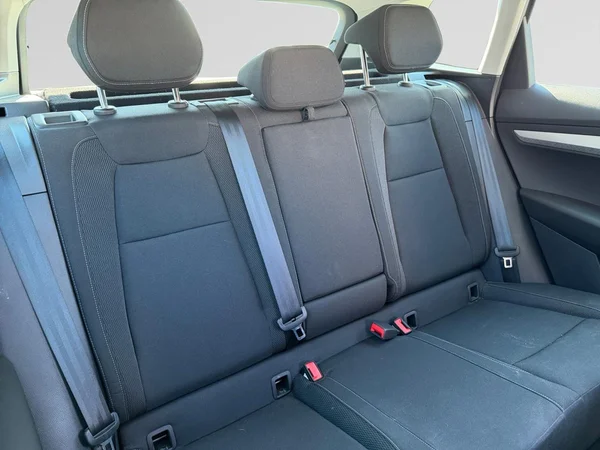SKODA Karoq (2025) — foto 11 van 24
