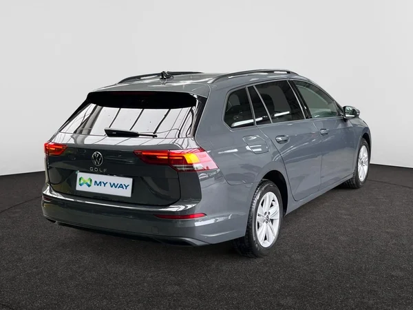 VOLKSWAGEN Golf VIII SW (2024) — foto 12 van 22