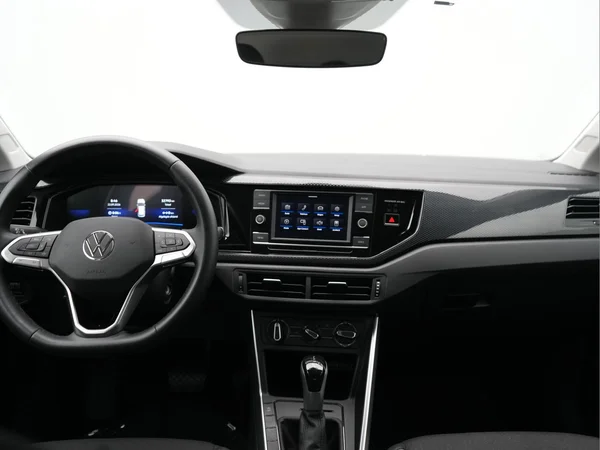 VOLKSWAGEN Polo (2023) — foto 4 van 24