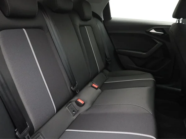 AUDI A1 Sportback (2025) — foto 18 van 18