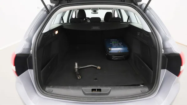 Peugeot 308 SW (2021) — foto 20 van 37