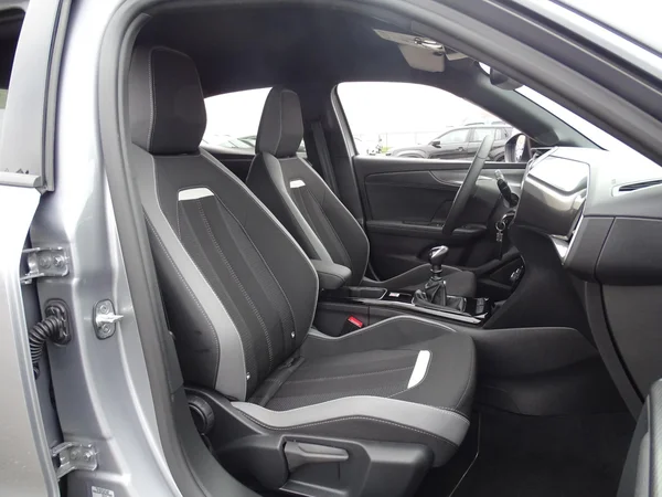 Opel Mokka (2025) — foto 4 van 23