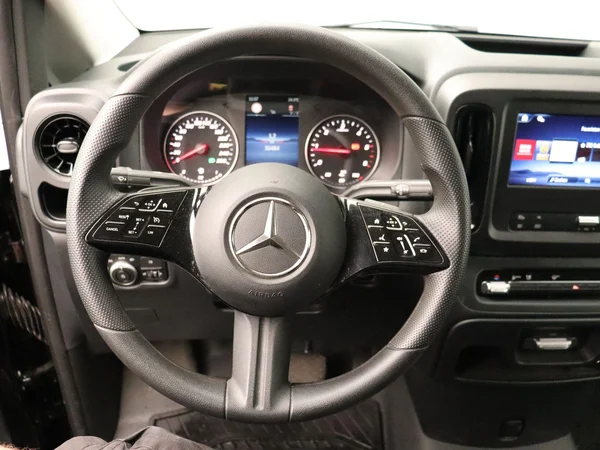 Mercedes-Benz Vito (2025) — foto 5 van 26
