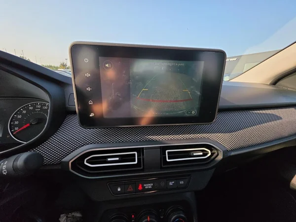 DACIA Sandero (2023) — foto 5 van 24