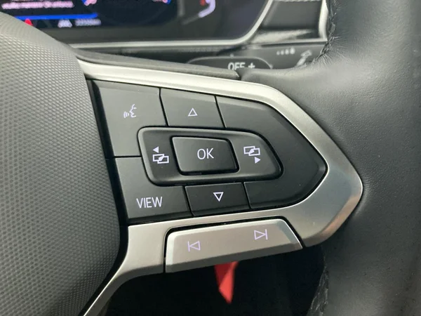 VOLKSWAGEN T-Cross (2025) — foto 14 van 36