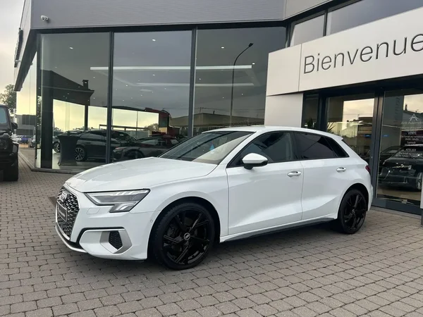 Audi A3 (2021) — foto 9 van 21