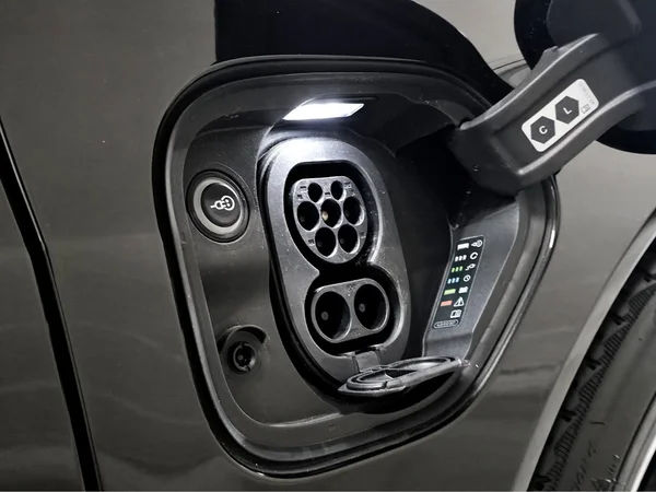 AUDI RS e-tron GT (2021) — foto 10 van 44