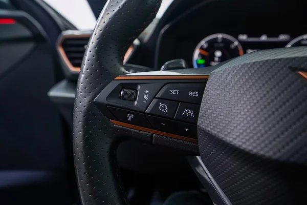 CUPRA Formentor E-Hybrid (PHEV) (2021) — foto 14 van 59