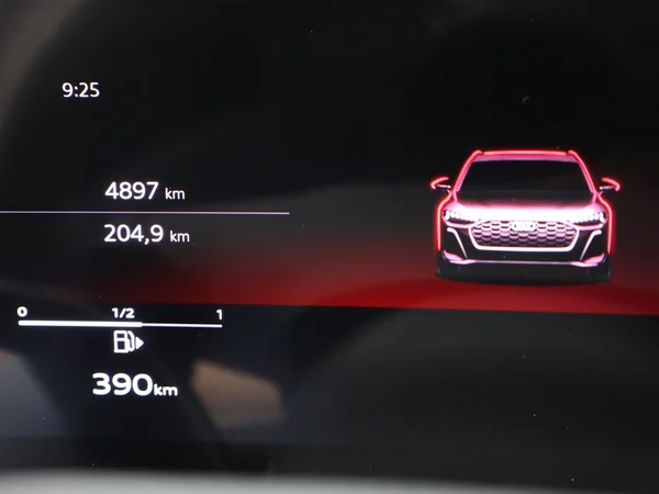 AUDI A5 Avant (2024) — foto 16 van 30