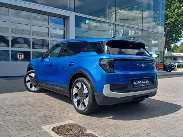 Ford Explorer (2025) — foto 17 van 20