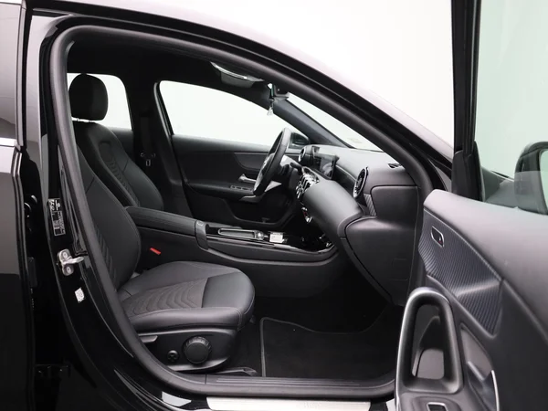 Mercedes-Benz A-Klasse (2023) — foto 31 van 44