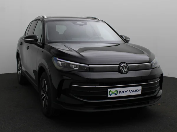 VOLKSWAGEN Tiguan (2025) — foto 8 van 15
