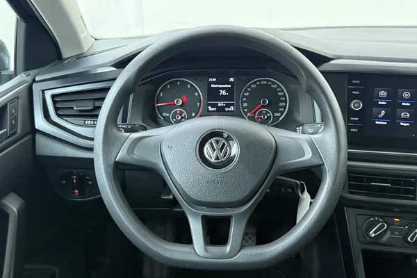 Volkswagen Polo (2018) — foto 2 van 21