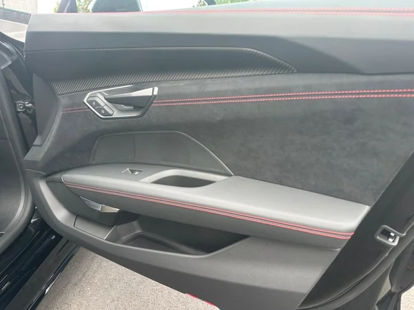 AUDI RS e-tron GT (2026) — foto 20 van 23