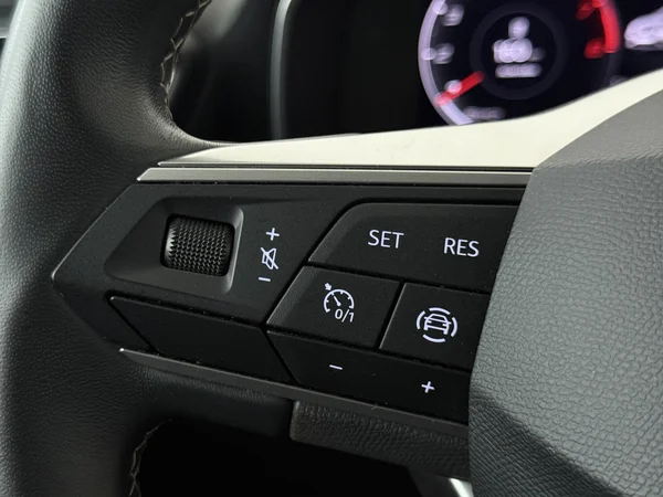 SEAT Leon (2022) — foto 9 van 28