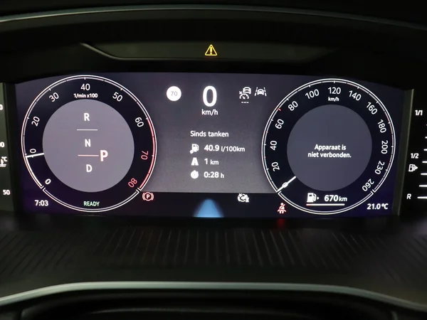 SKODA Octavia Combi (2024) — foto 5 van 19