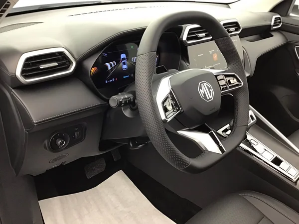 MG ZS Hybrid+ (HEV) (2026) — foto 2 van 30