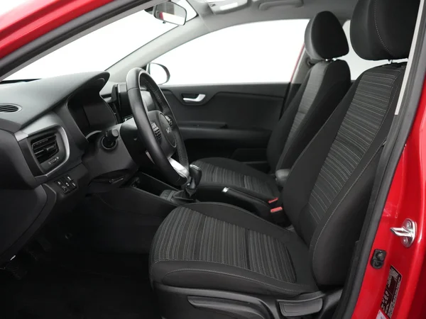 Kia Stonic (2025) — foto 3 van 21