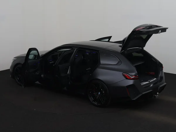 BMW M5 (2026) — foto 34 van 35