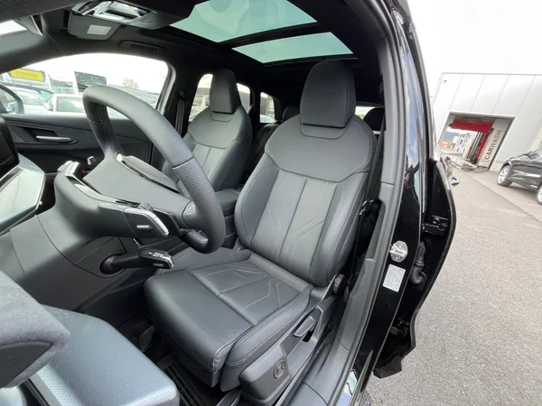 AUDI Q3 SUV (2025) — foto 9 van 23