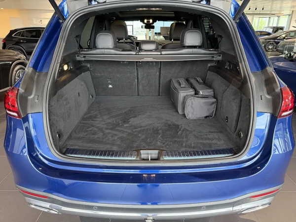 Mercedes-Benz GLE (2021) — foto 9 van 23