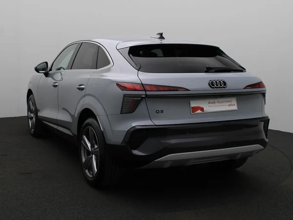 AUDI Q3 Sportback (2026) — foto 11 van 16
