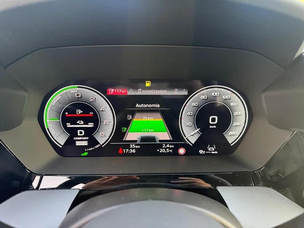 AUDI A3 Allstreet PHEV (2025) — foto 6 van 24