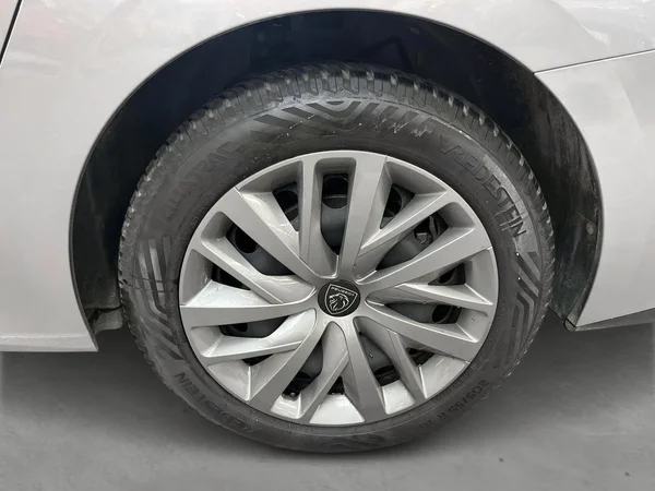Peugeot 308 (2022) — foto 17 van 17