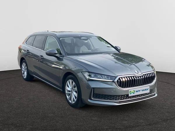 SKODA Superb Combi (2025) — foto 22 van 25