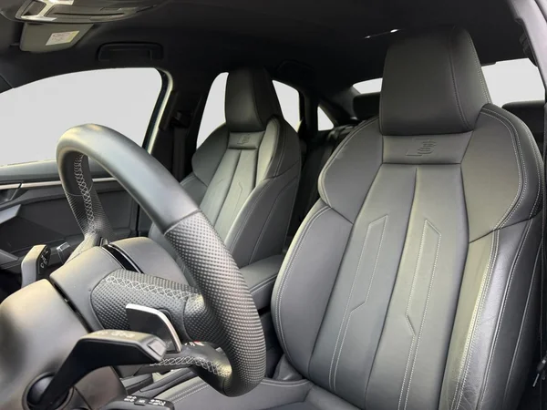 AUDI A3 Sedan (2025) — foto 21 van 21