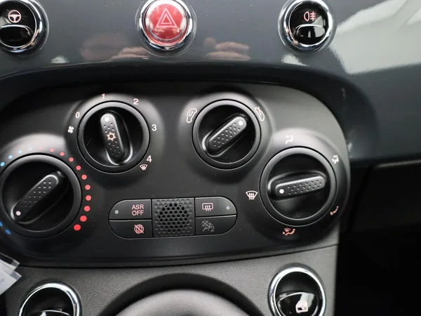Fiat 500 (2021) — foto 9 van 35