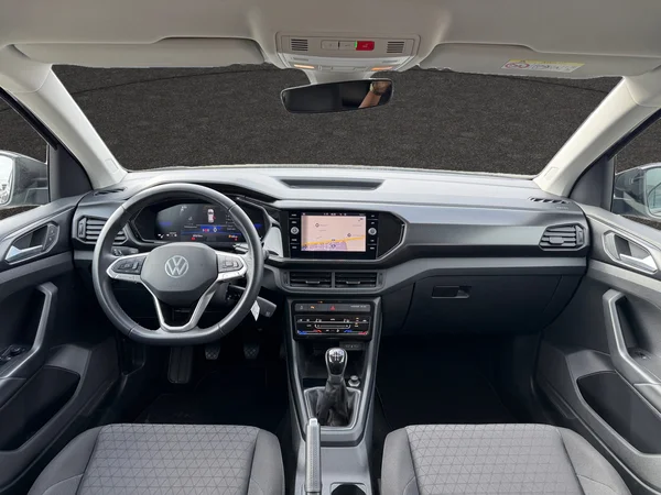 VOLKSWAGEN T-Cross (2023) — foto 20 van 21