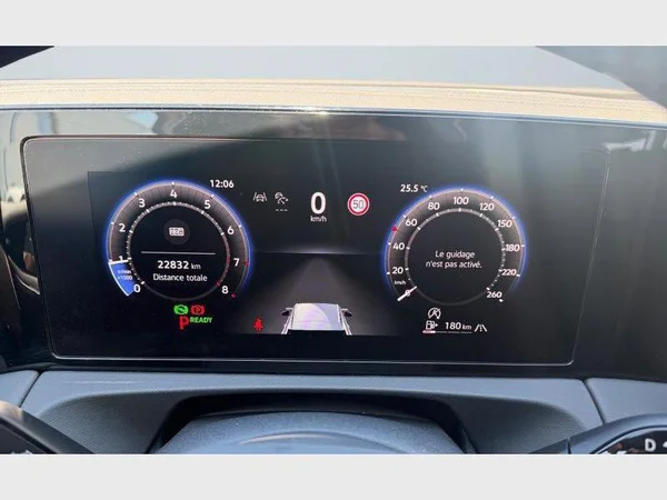 Volkswagen Tiguan (2024) — foto 6 van 26
