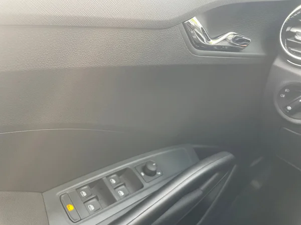SKODA Fabia (2025) — foto 4 van 24
