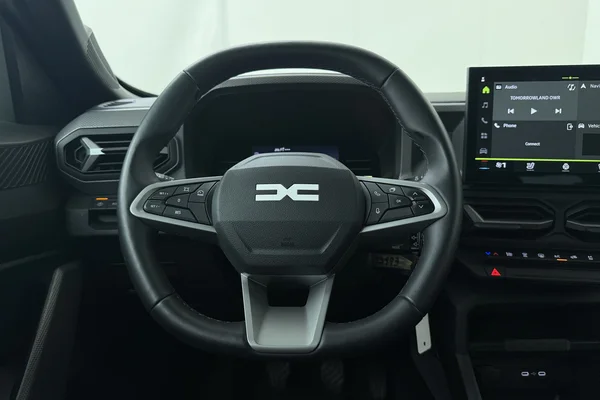 Dacia Duster (2026) — foto 2 van 17