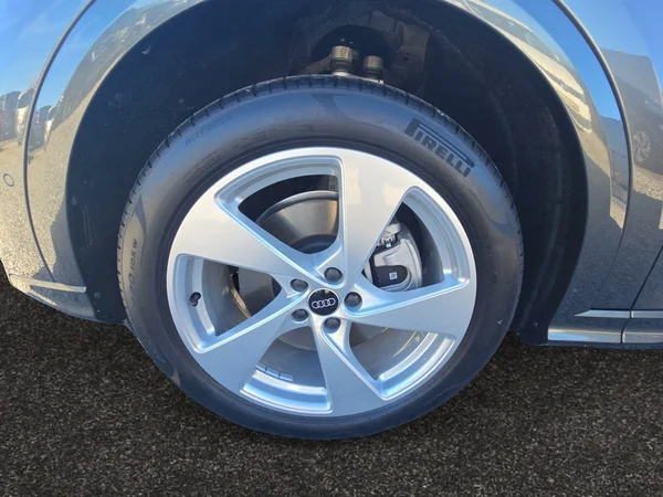 AUDI Q5 (2026) — foto 2 van 24