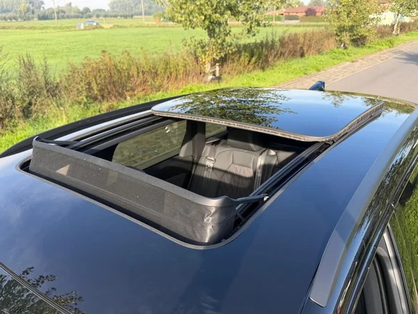 AUDI Q6 e-tron (2025) — foto 13 van 20