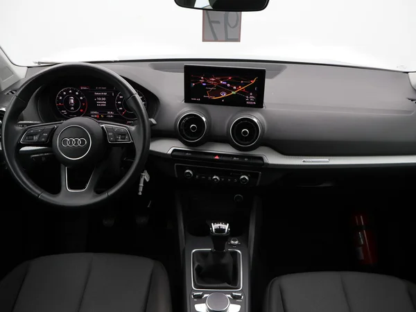 AUDI Q2 (2023) — foto 3 van 26