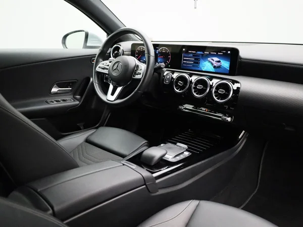 Mercedes-Benz A-Klasse (2022) — foto 35 van 43