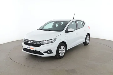 Dacia Sandero 93e0eca4-b053-4660-b7ae-edcaae507f6f