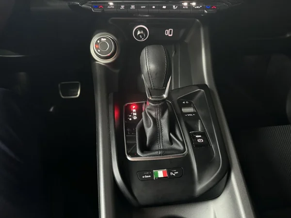 Alfa Romeo Tonale (2023) — foto 10 van 23