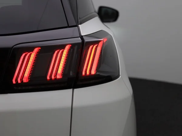 Peugeot 3008 (2021) — foto 36 van 46